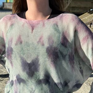 Elegant Italian Tie-Dye Sweater in Purple and Green